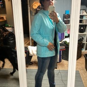 Girls xxl lightweight coat. Fits like a womens small